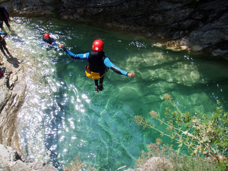 Une eau claire turquoise