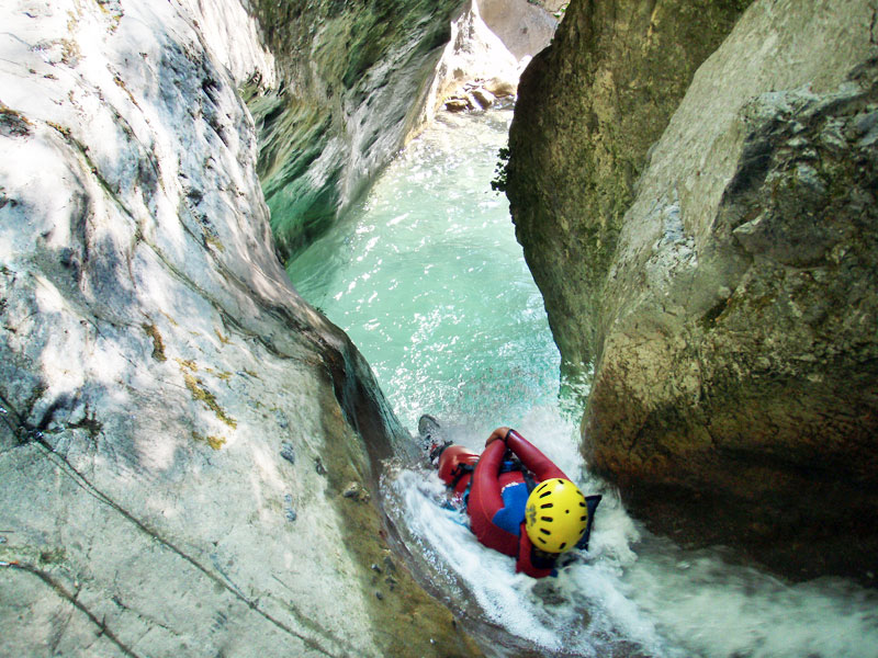 Toboggan ou saut possible