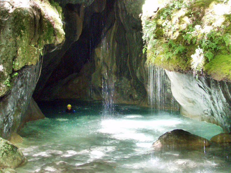 La sortie de la grotte