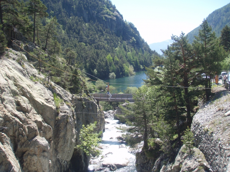 escalade et parcours aventures au Lac des Mesces 2013